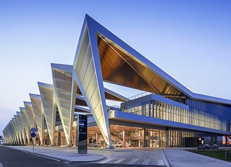 工信部：支持中國(guó)鋁業(yè)和中國(guó)商飛戰(zhàn)略合作